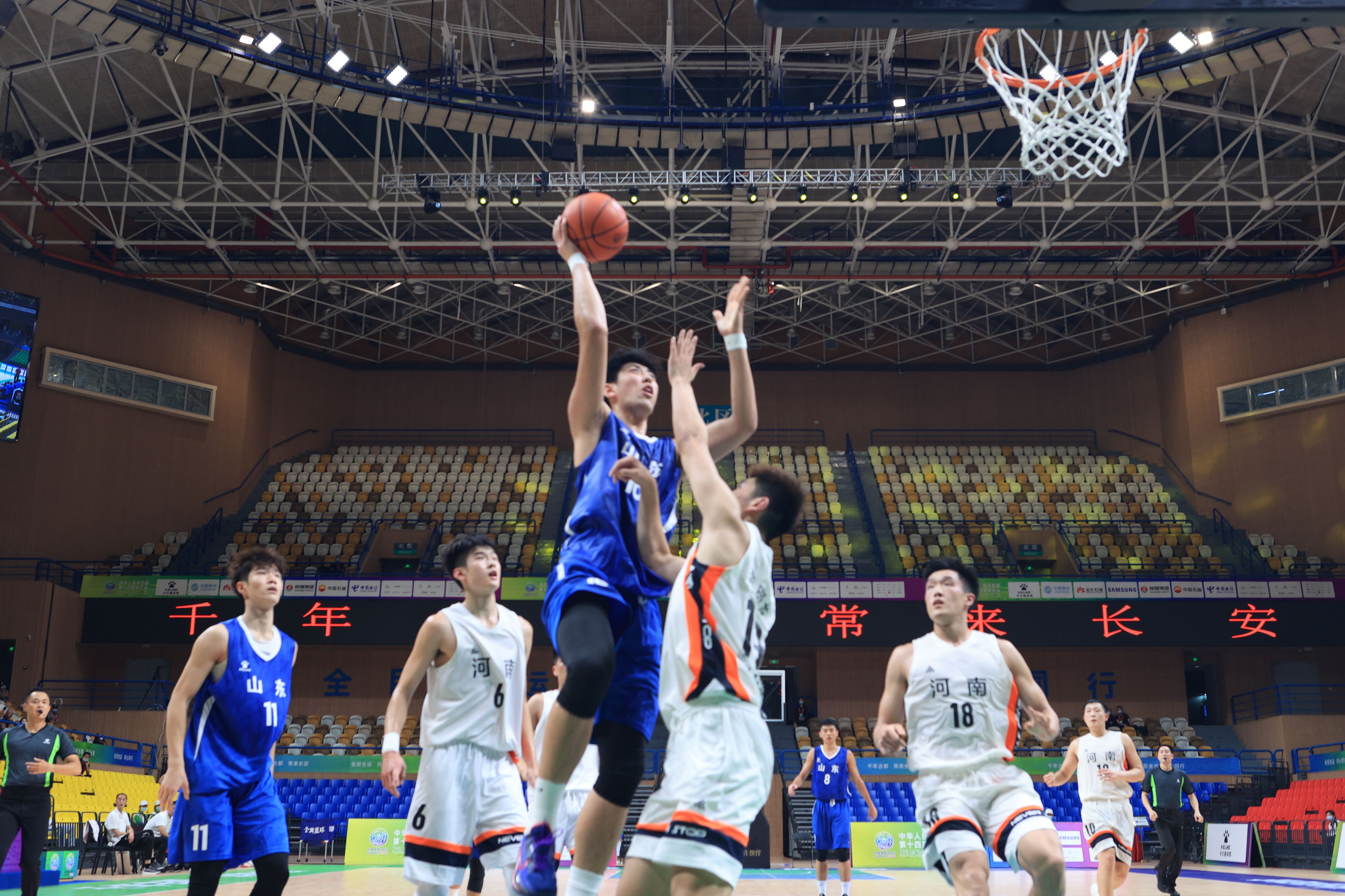 鬆戰勝寧波